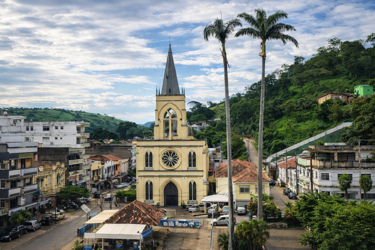 Câmara Municipal realiza sessão ordinária com aprovação de projetos importantes